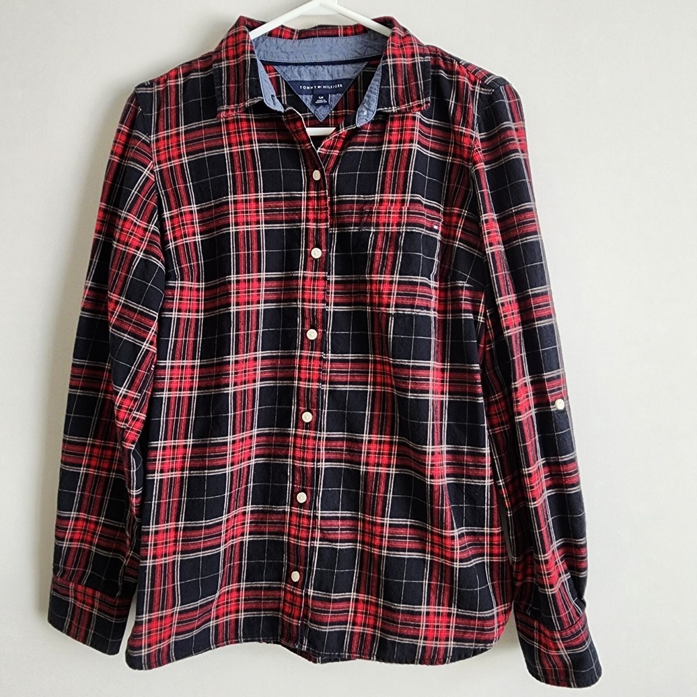 TOMMY HILFIGER Plaid‎ Flannel Shirt Womens Small Red Black Check Long Sleeve